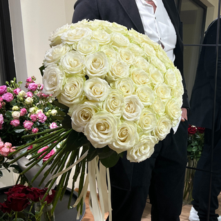 Ramillette Magnifico (White)