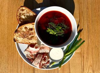 Борщ з яловичиною