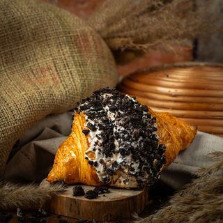 Croissant oreo