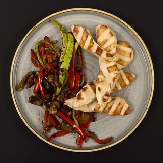 Pileći file na grilu