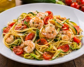 Tonnarelli gamberi e zuchine