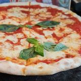 Pizza Margarita (33 Cm.)