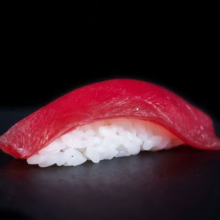 444. Nigiri Atún (2 Uds.)