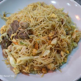 76. Fideo de arroz con curry