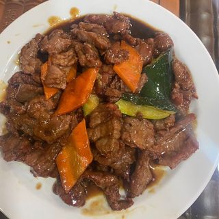 56. Ternera con salsa ostra