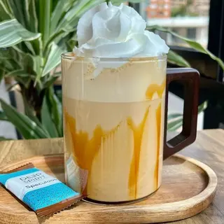 Capuchino Con Nata Y Caramelo 