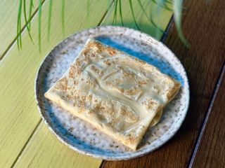 Млинець з шоколадним кремом та горіхами