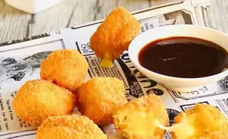 Box Camembert Bites