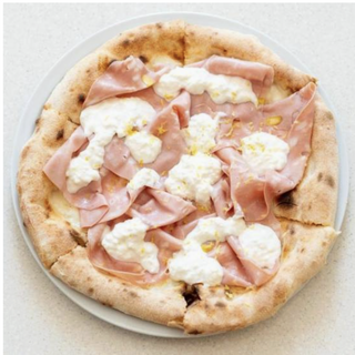 PIZZA MORTADELLA AL PISTACCHIO