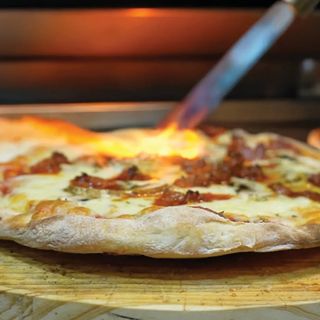 Pizza Chorizo A La Llama