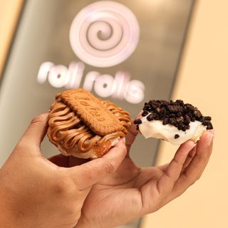 8 Mini Rolis Box