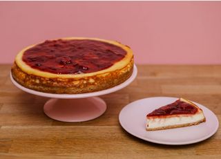 Tarta De Queso Y Frutos Rojos (Porción)