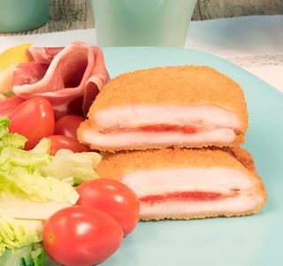 Pechuga De Pollo Rellena De Beicon Y Queso