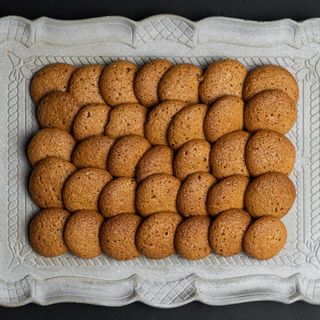B Biscuiti Amaretti di Saronno