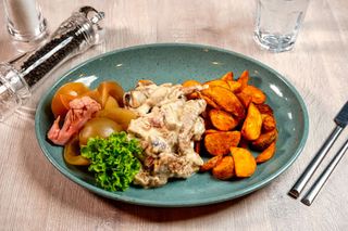 Meniu cu scalopina de porc