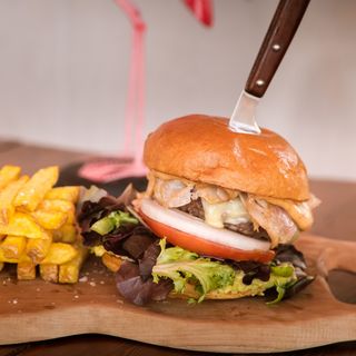 Hamburguesa Clásica