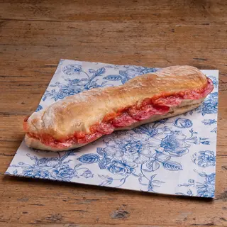Flauta de Secallona con Tomate Rallado y AOVE