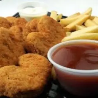 Nuggets de Pollo + Patatas