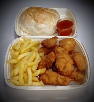 POHOVANA pileća krilca 10 komada