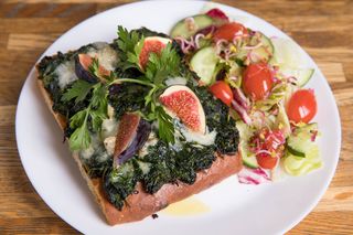 Focaccia ze szpinakiem