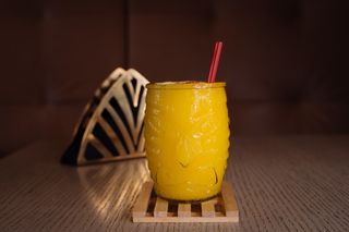 Spicy mango lemonade