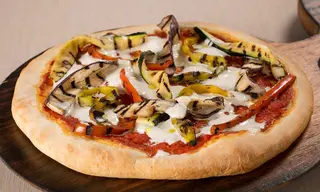 Pizza con verdure