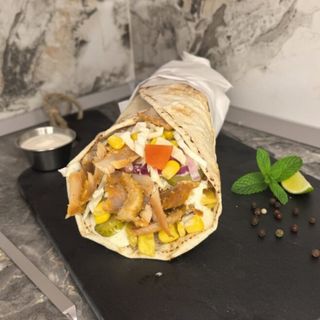 Shaorma de pui la lipie