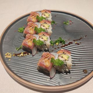 URAMAKI ANGUILLA SPECIALE