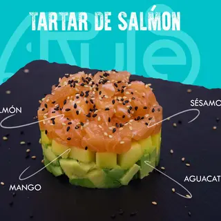 Tartar de salmón