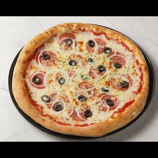 Pizza Salame Acebolado