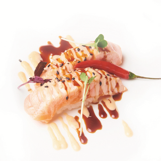 14 Salmone spicy flambe - 2 pezzi