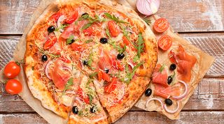 Pizza salmone