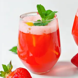 Lemoniada Truskawkowa Firmowa