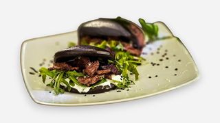 Bao Buns negru de vită