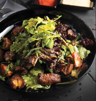 Күркетауық етінен салаты/Салат с индейкой