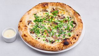 FUNGHI AL TARTUFO BIANCO NAPOLI