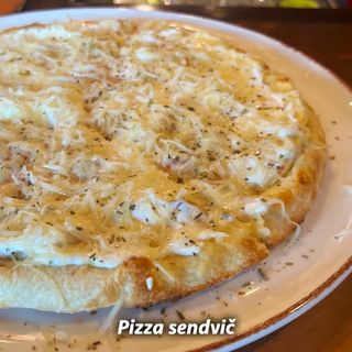 Pizza sendvič 400g