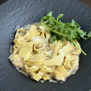 Паста з грибним кремом та куркою (250г)