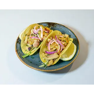 Tacos de Chicharrón de Pulpo
