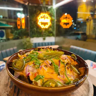 NACHOS GRATINADOS 