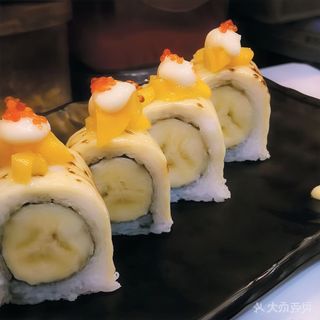 Banana Cheese Roll (8 Pzs.)