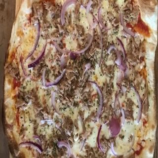 Pizza Tuna