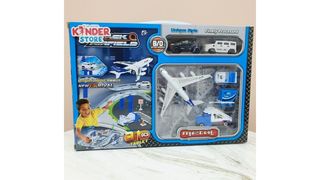 Паркинг Аэропорт в комплекте 5 машинок