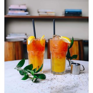 Iced Tea with fresh juice