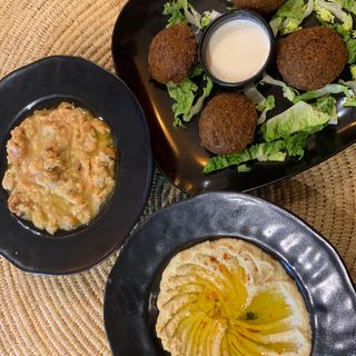 Homous,foul,falafel