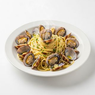 Spaghetti alla chitarra freschi con le vongole