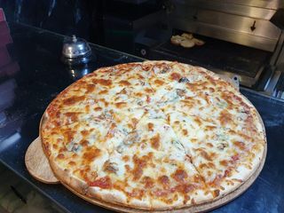 Pizza Forest - Medium