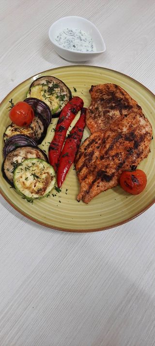 Piept de pui la grătar