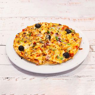 323. Pizza Chicken Tikka