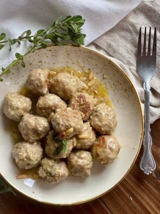 Polpette di carne in bianco